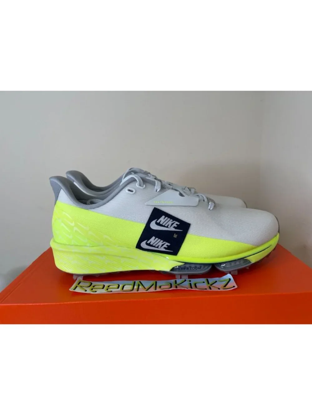 Nike NEXT% Tour 3 Golf Masters 2026 Phantom Volt Mens IH0840 001 - Picture 2 of 7